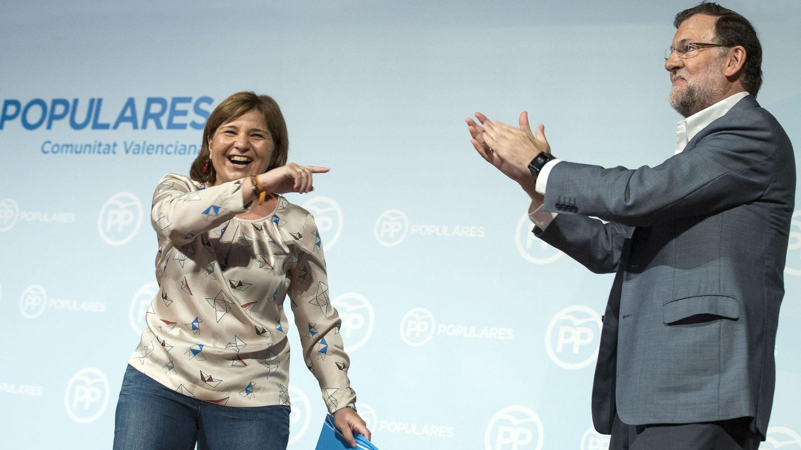 Foto: Bonig, con Mariano Rajoy, en un acto de partido (Efe)