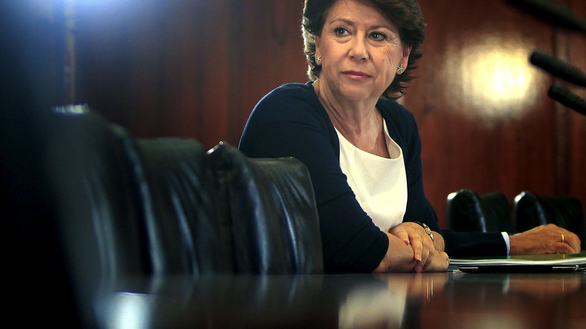 De Guindos hizo piña con Portugal para forzar la dimisión de Álvarez en el BEI