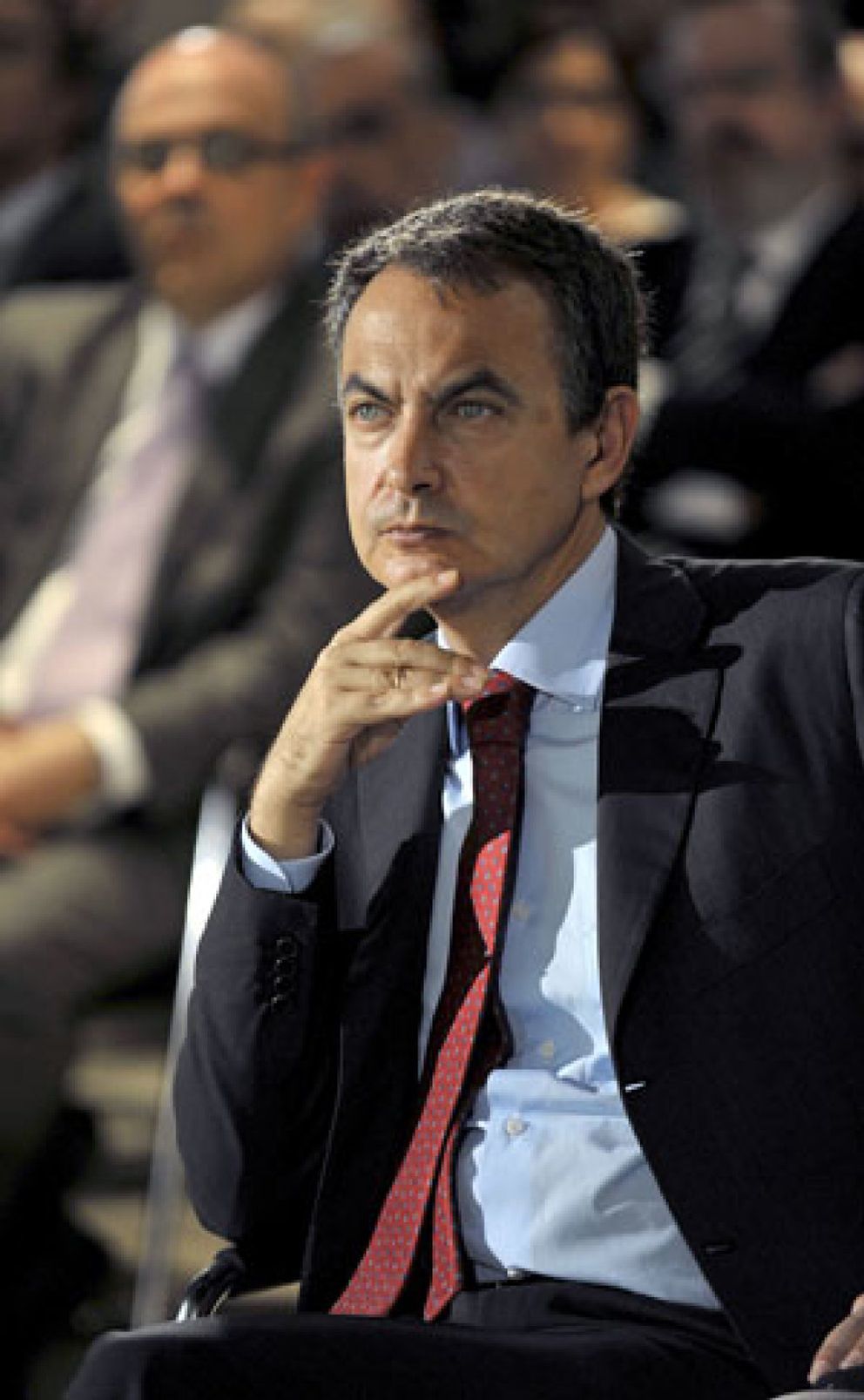 Foto: Zapatero, dispuesto a aumentar la presencia de militares españoles en Afganistán