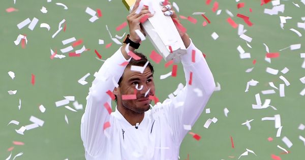 Foto: Rafa Nadal levantando la 'Rogers Cup' de Montreal. (Foto: Eric Bolte-USA TODAY)