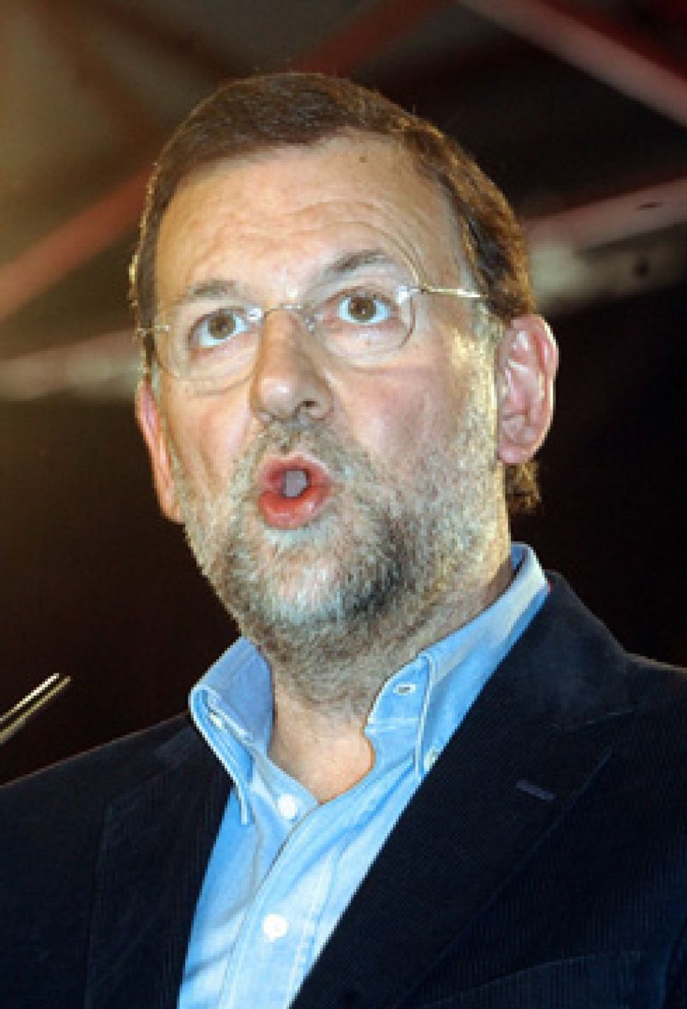 Foto: Rajoy recurre al socialista Indalecio Prieto, a Groucho Marx y a Bob Dylan para atacar a Zapatero
