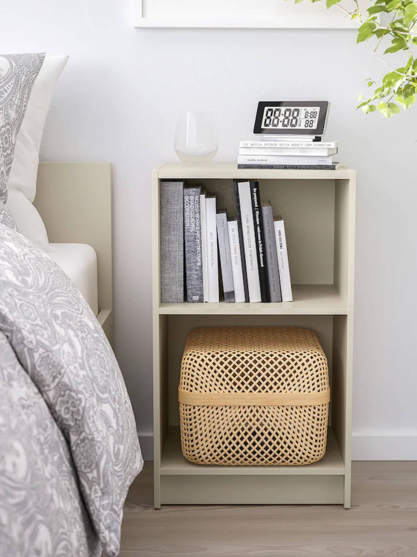 Soluciones deco para dormitorios pequeños y a buen precio. (Cortesía/Ikea)