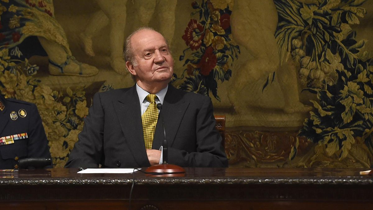 El Rey Juan Carlos recupera peso institucional y ya utiliza su nuevo despacho en Palacio Real