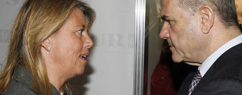 Foto: Acusan a la alcaldesa de Marbella de ‘facilitar’ un pelotazo urbanístico a su marido y su cuñado