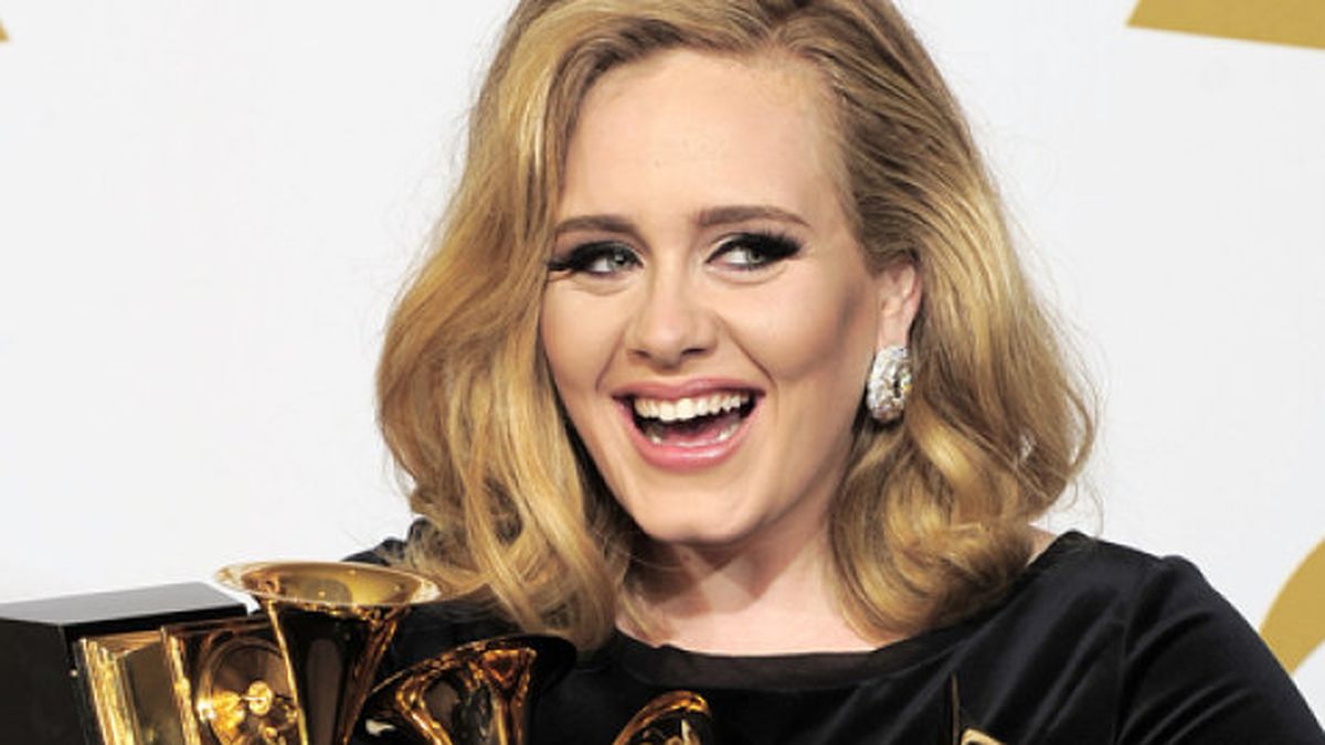 Adele pide 3 millones de dólares por cantar en una boda