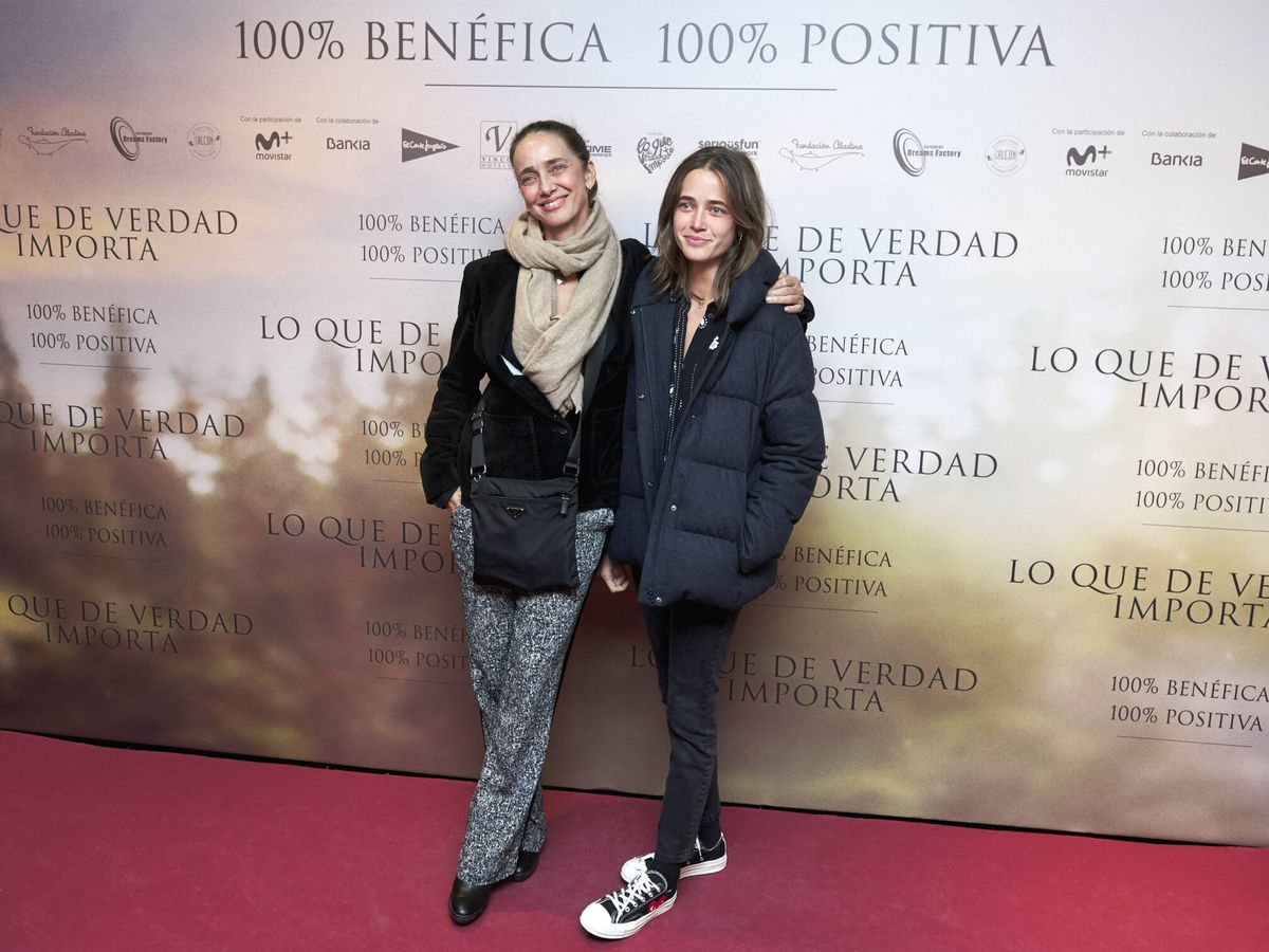 Foto: Blanca Suelves y su hija, Blanca Osorio. (Getty)