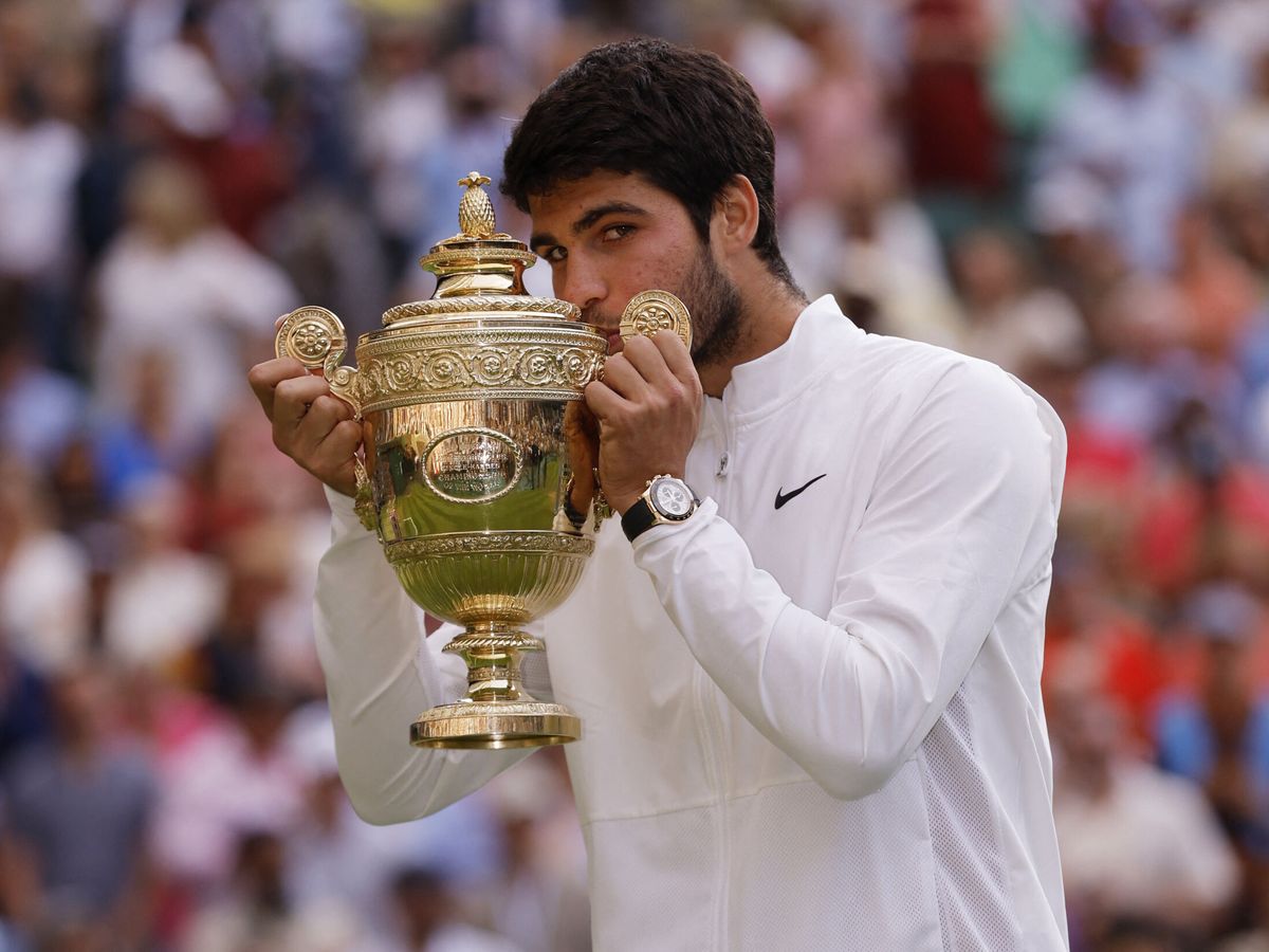 Foto: Alcaraz es el nuevo ganador de Wimbledon. (Reuters/Andrew Couldridge)