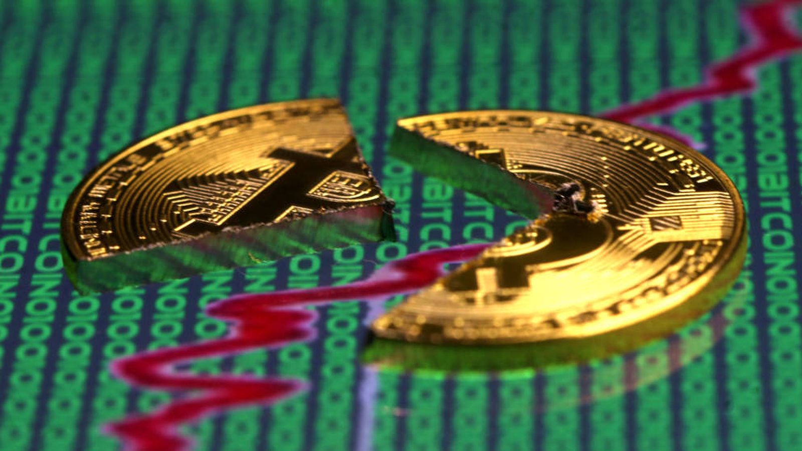 Foto: Representación del bitcoin. (Reuters)
