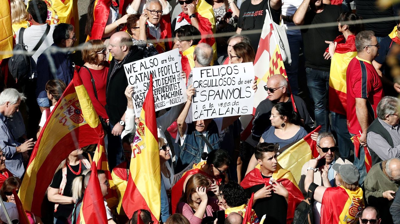 Foto: Manifestación contra el 'procés' en Barcelona convocada por Sociedad Civil Catalana en 2019. (EFE)