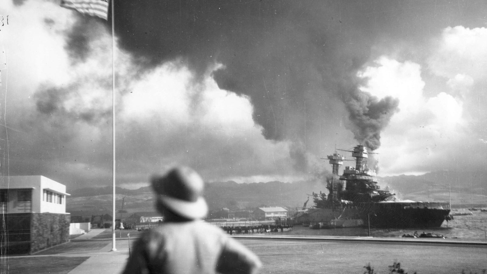 Foto: Foto de archivo del ataque a Pearl Harbor. (Reuters)