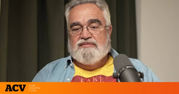 Javier Santamarta, divulgador y politólogo:  En España no somos ni de derechas ni de izquierdas, somos anarquistas 