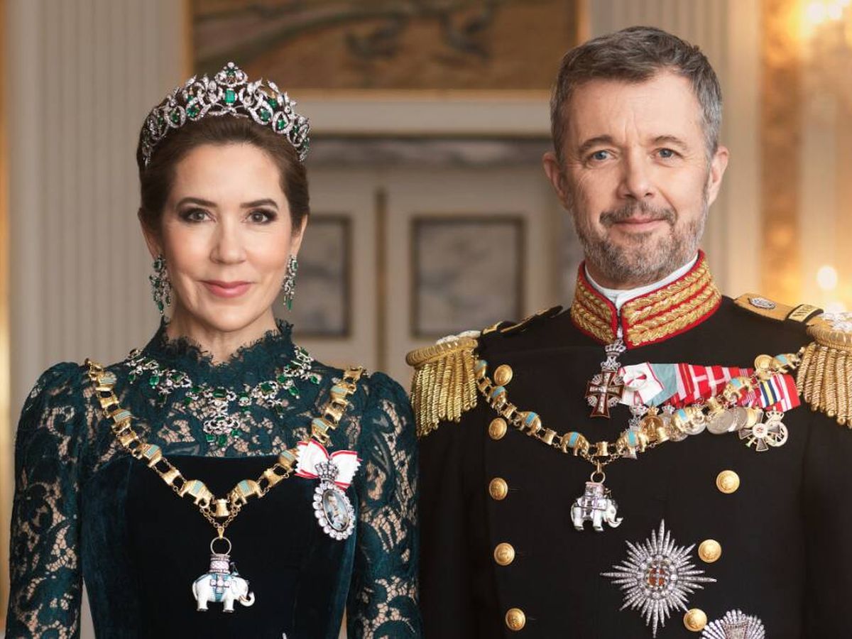 Foto: Los reyes de Dinamarca en su nuevo retrato oficial. (Kongehuset)