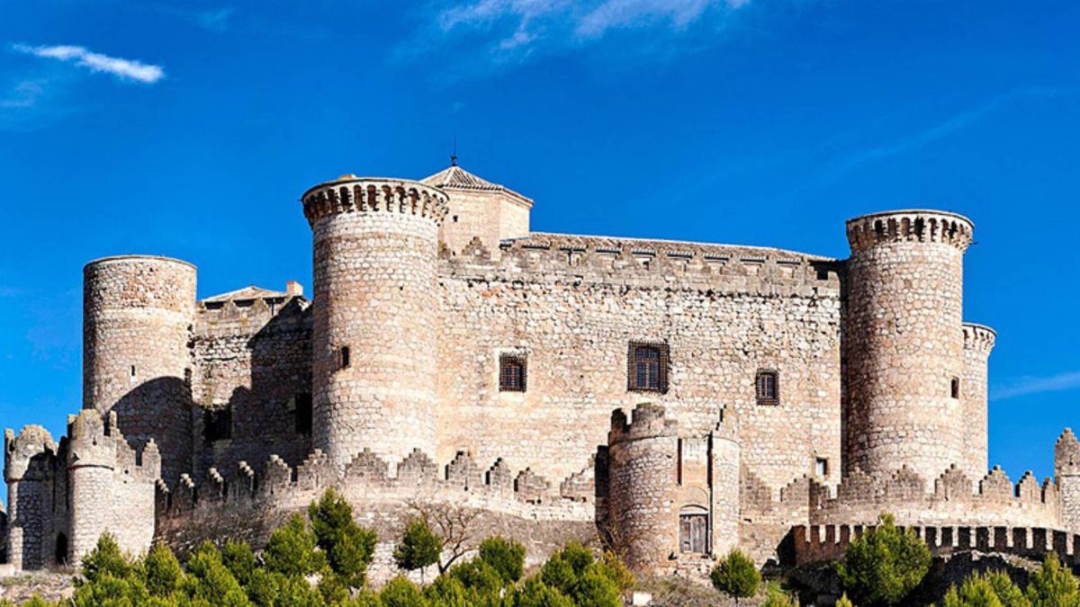 5 castillos cerca de Madrid para una escapada con mucha historia