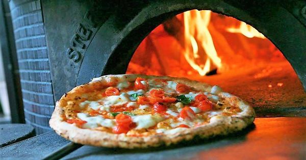 Foto: Pizza napolitana. NAP