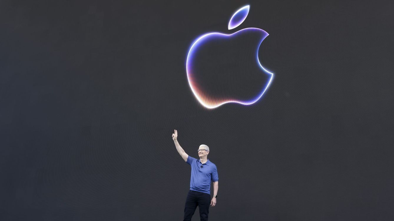 Foto: Apple WWDC 2024, en directo | Todas las novedades de la Keynote y presentación del iOS 18, las visionOS 2 y la IA de Apple ( EFE /JOHN G. MABANGLO) 