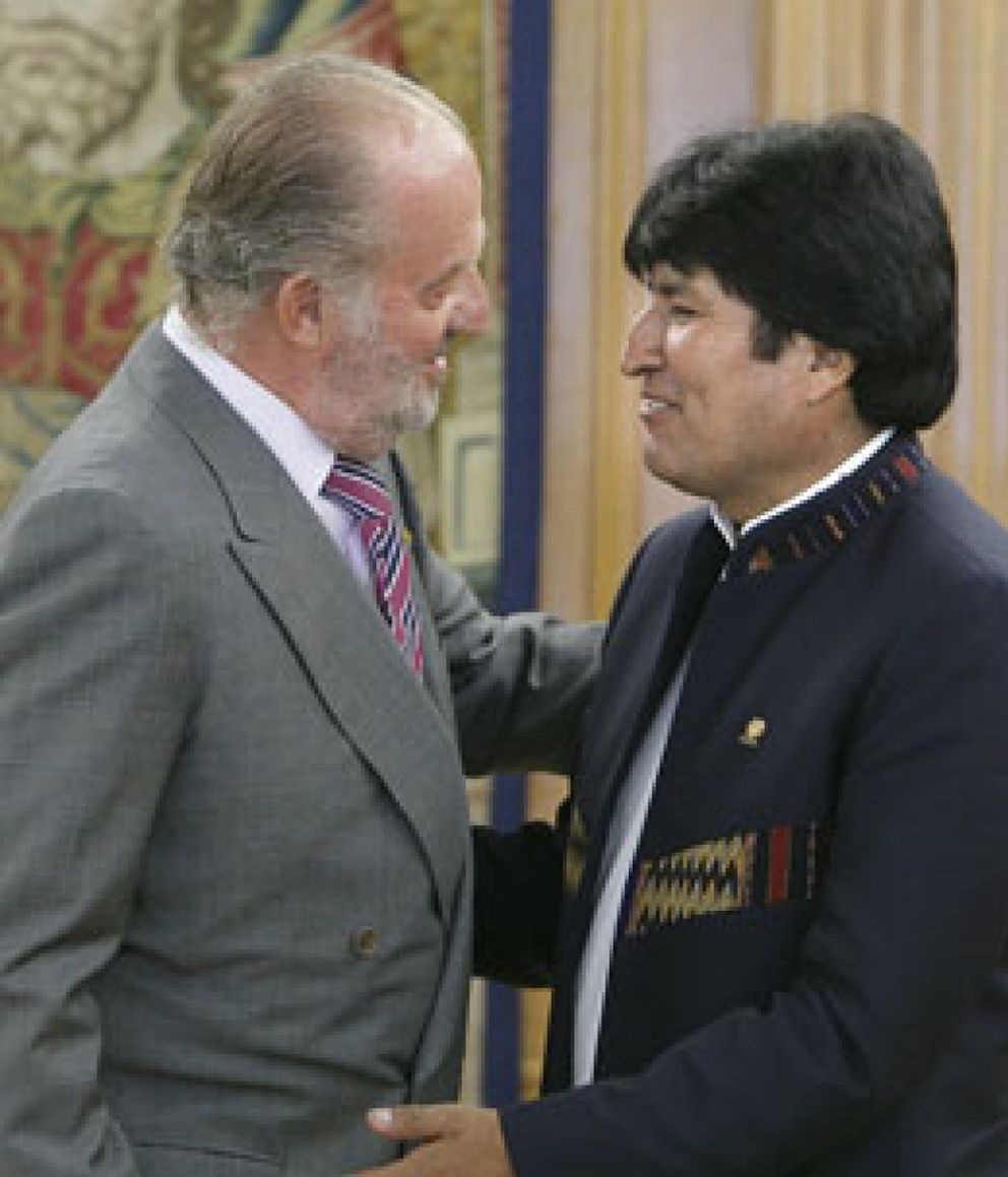 Foto: Evo Morales presume de sus buenas relaciones con Repsol y la "República de España"