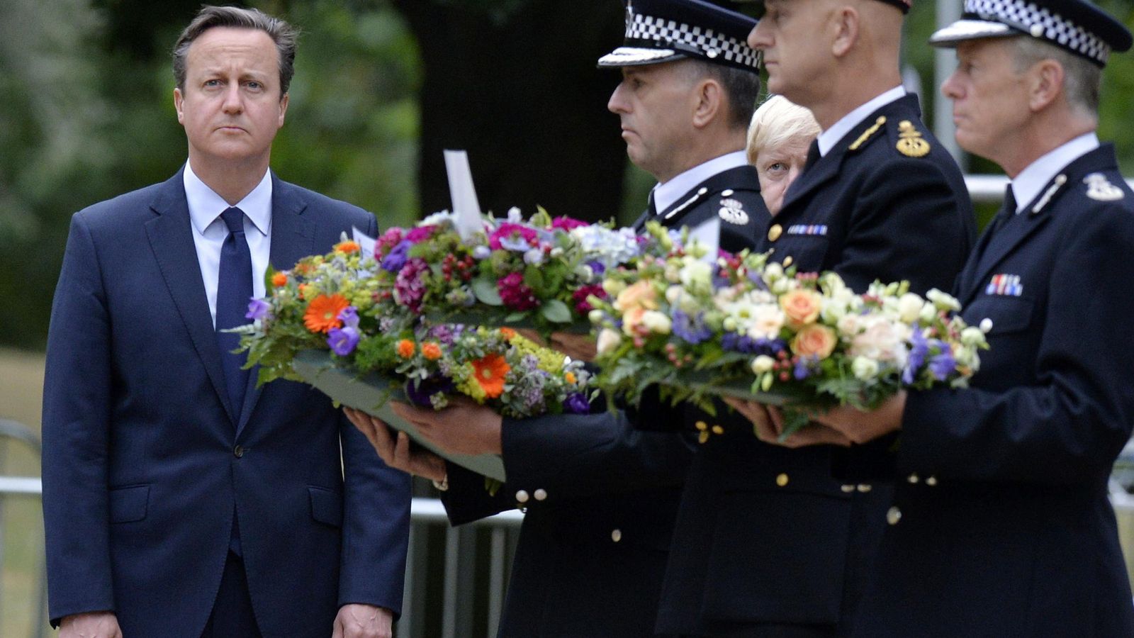 Foto: David Cameron asiste al homenaje a las víctimas del atentado. (EFE)