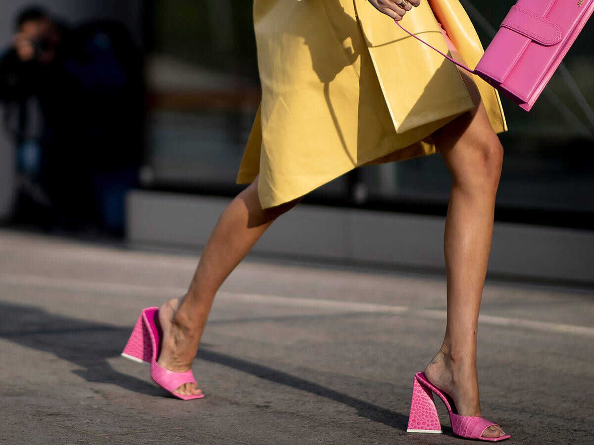 Escultor Aguanieve Extranjero Los zapatos de invitada que se pondrían una editora de moda en una boda  este 2022