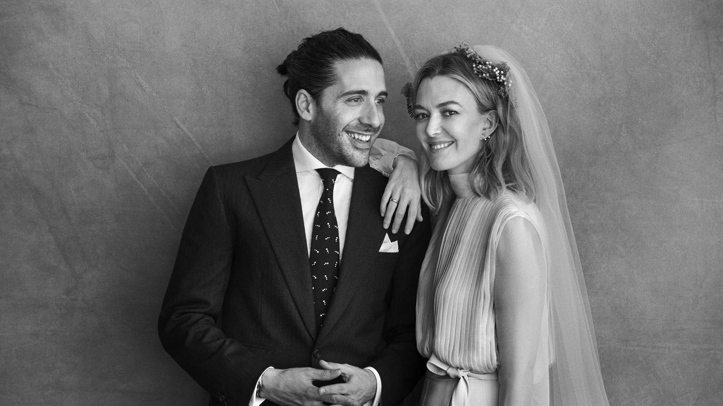 Carlos Torretta y Marta Ortega vestida de novia por Valentino y fotografiada por Peter Lindbergh.