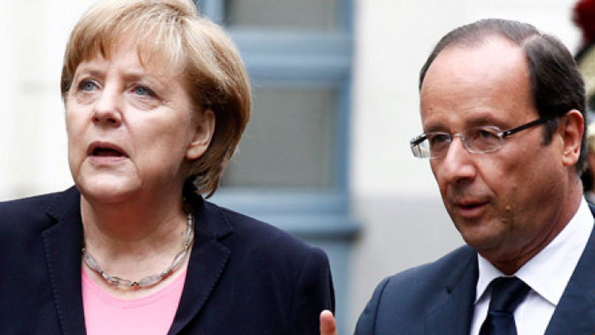 Merkel y Hollande abordan la supervisión bancaria europea
