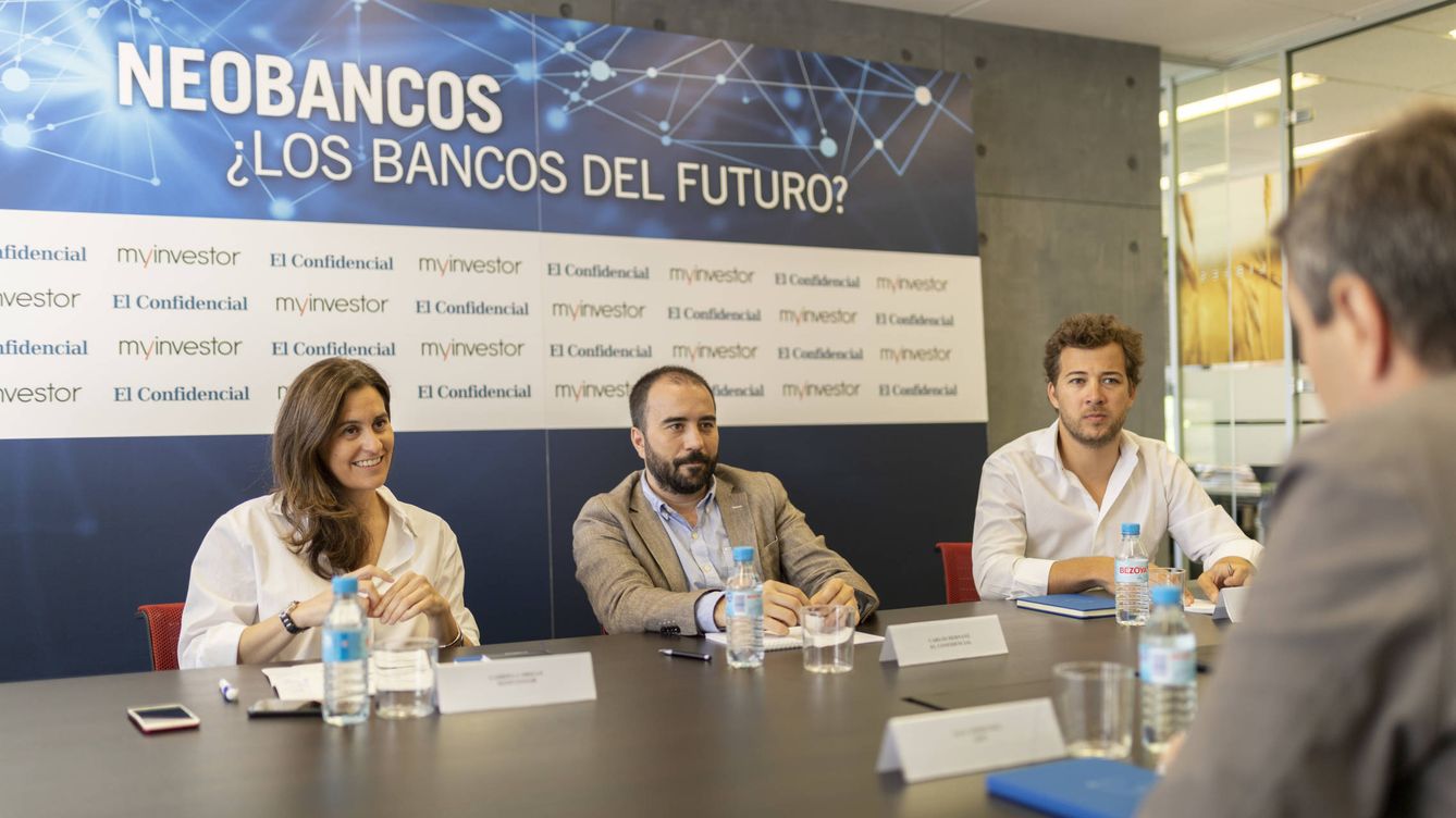 Gabriela Orille (MyInvestor), Carlos Hernanz (El Confidencial) y Francisco Sierra (N26).