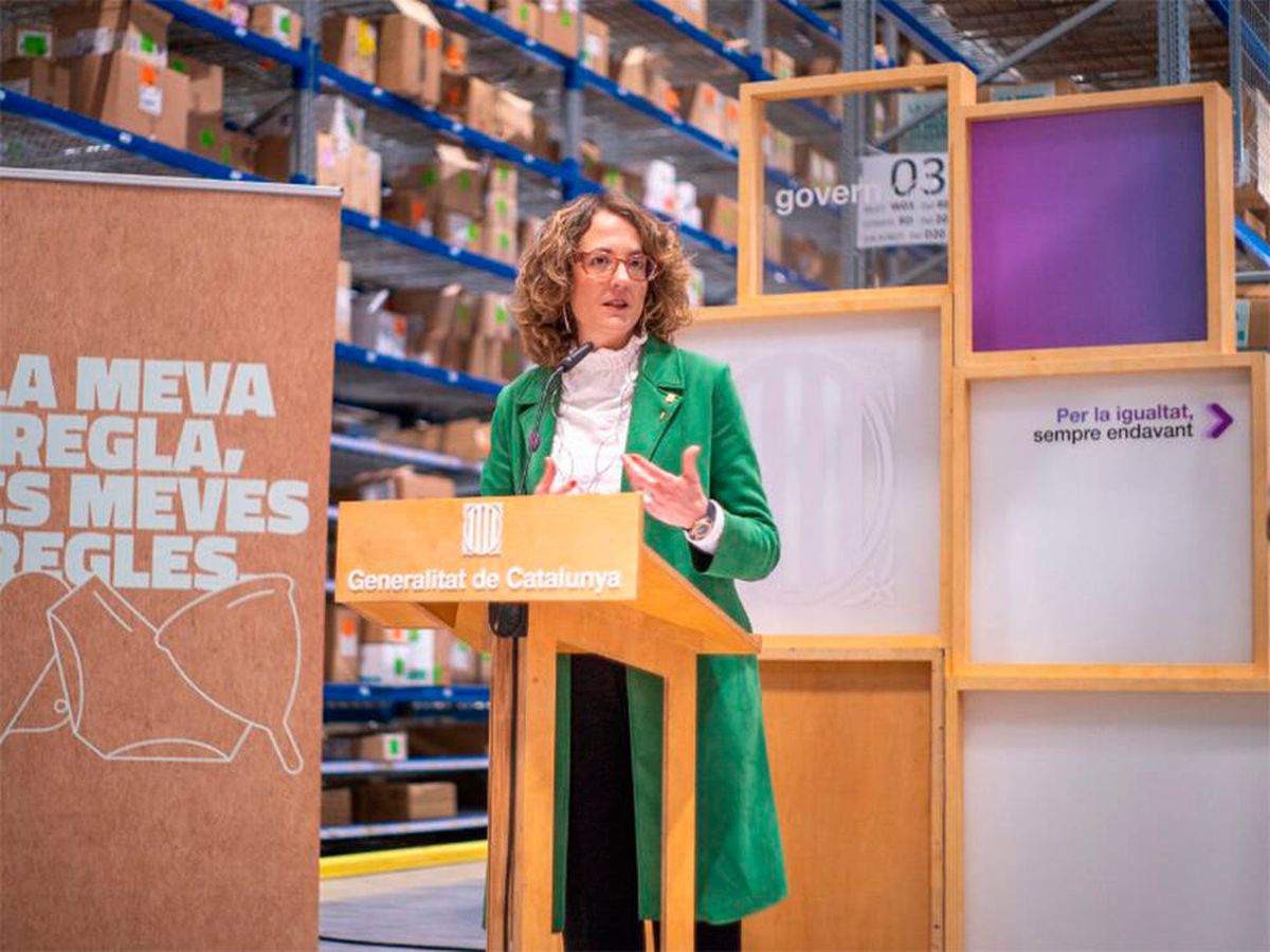 Foto: Las farmacias de Cataluña regalan copas y bragas menstruales: cuándo coger la tuya gratis y qué hacer (Govern Catalunya)