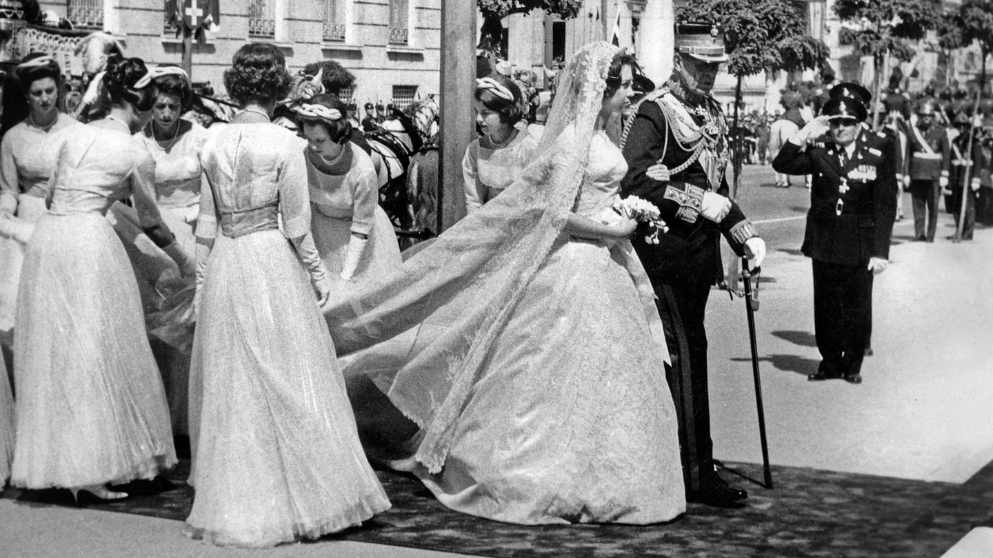 Sofía y Juan Carlos, el día de su boda en mayo de 1962, en Atenas. (CP)