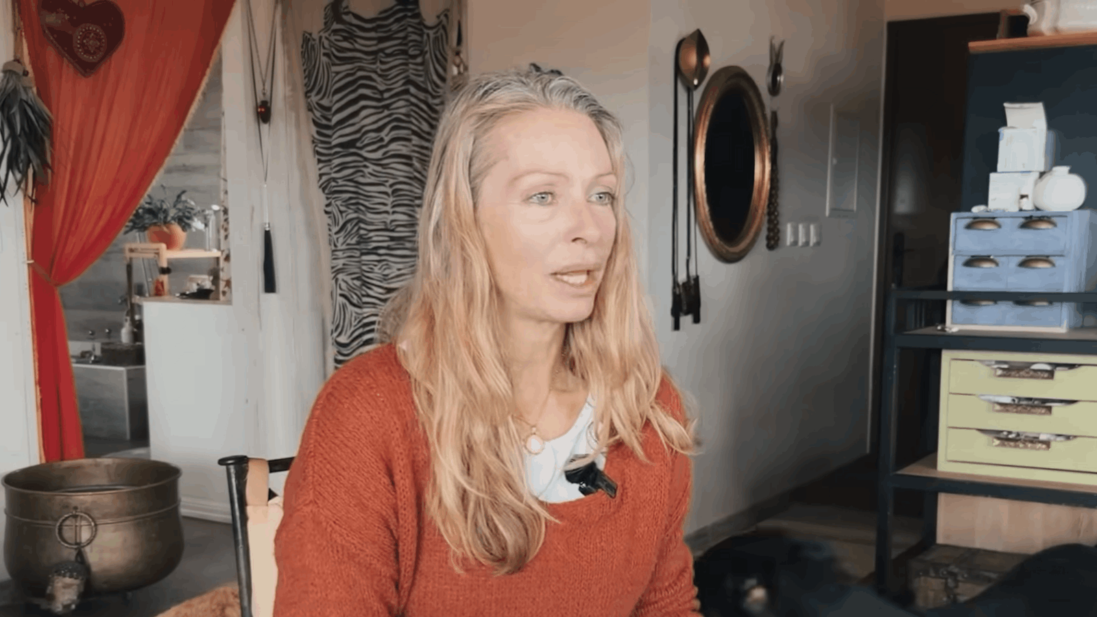 Elsa Olsen vive en una casa autosuficiente: "Yo genero el 100% de mi luz"