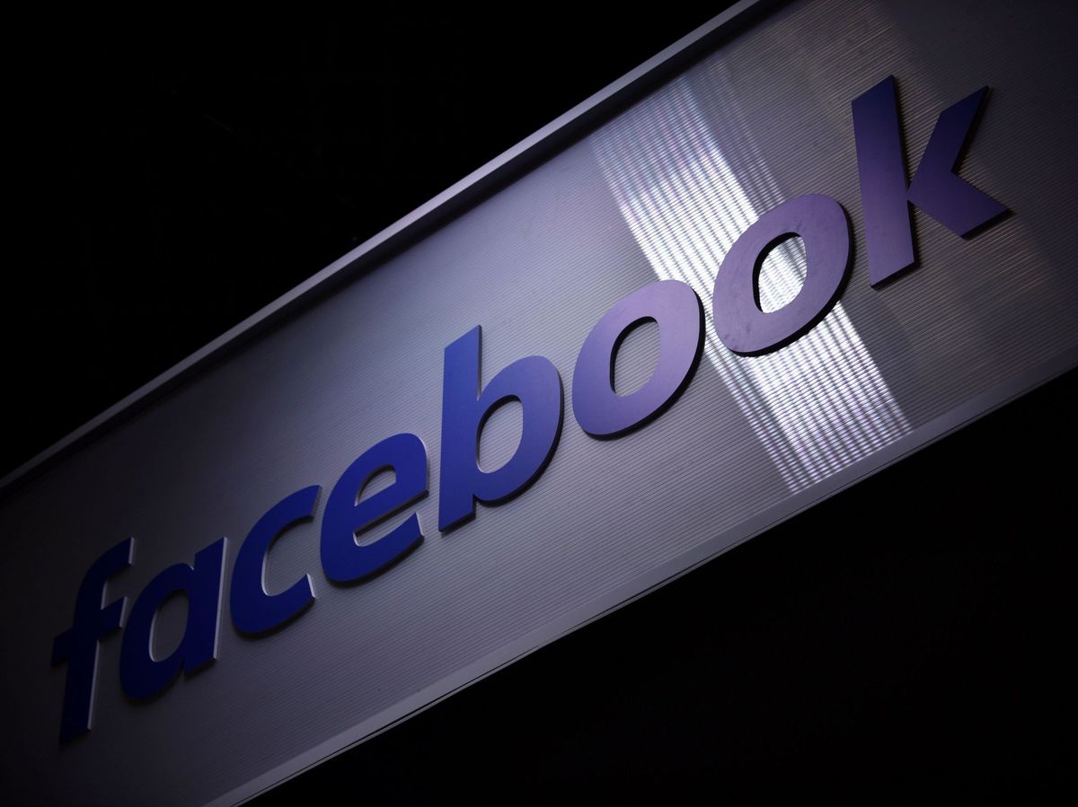 Foto: Los datos personales de 533 millones de cuentas de Facebook han aparecido en una página de piratería. (EFE)