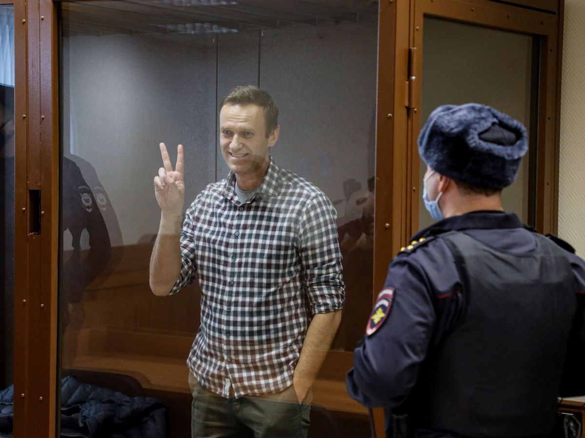Foto: ¿Qué se sabe de Alexéi Navalni, el opositor ruso "desaparecido" en la cárcel desde hace unos días? (EFE/Yuri Kochetkov)