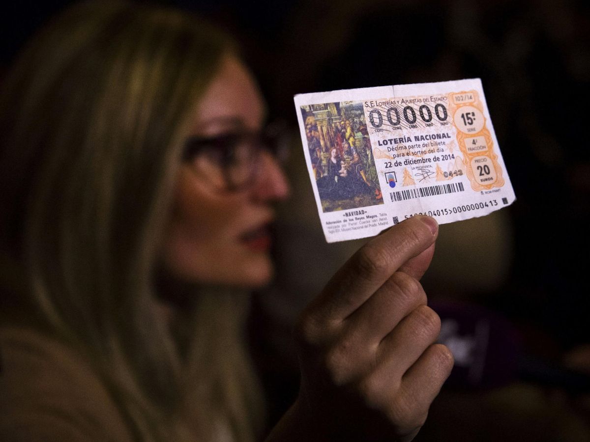 Foto: ¿Existe el número 00000 en el sorteo de la lotería de Navidad? Dónde comprarlo. (EFE/Emilio Naranjo)
