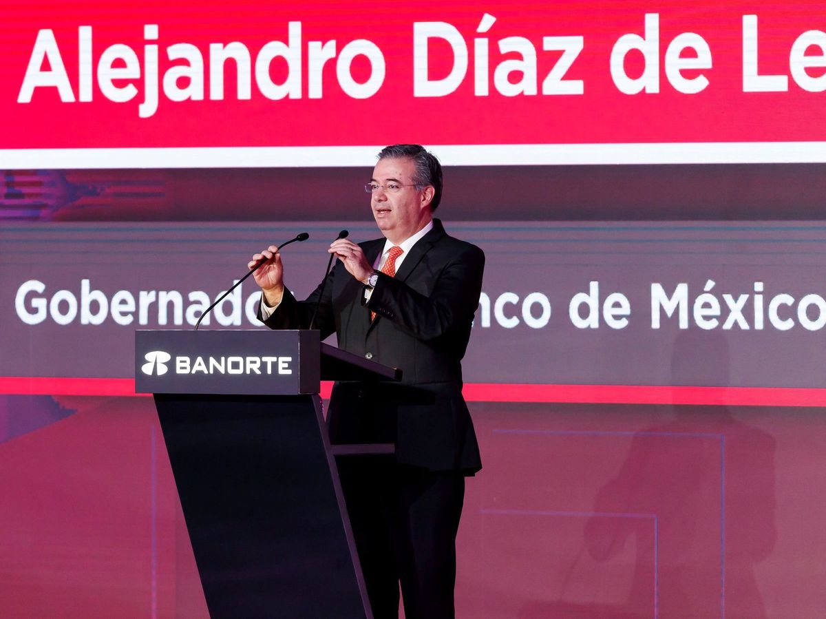Foto: Presidente del Banco Central de México Alejandro Díaz de León (EFE)