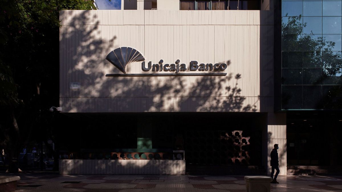 Unicaja y Liberbank provisionarán 1.200 M en la fusión y dan por superadas sus diferencias