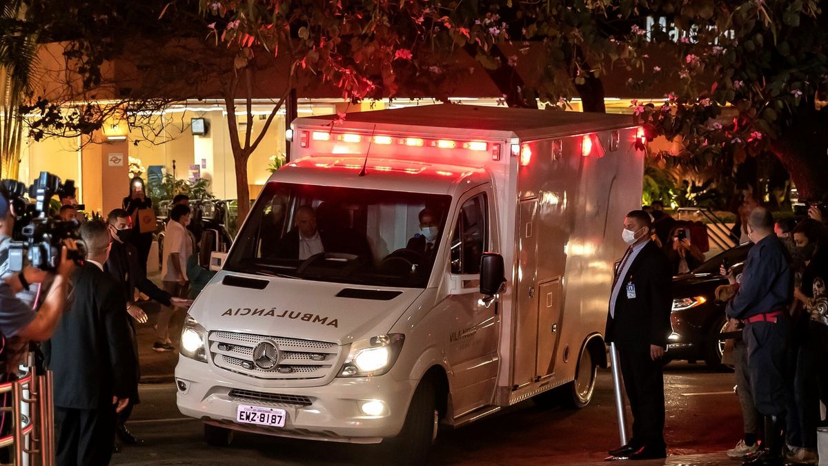 Bolsonaro pasa la noche en una clínica de Sao Paulo con un "tratamiento conservador"