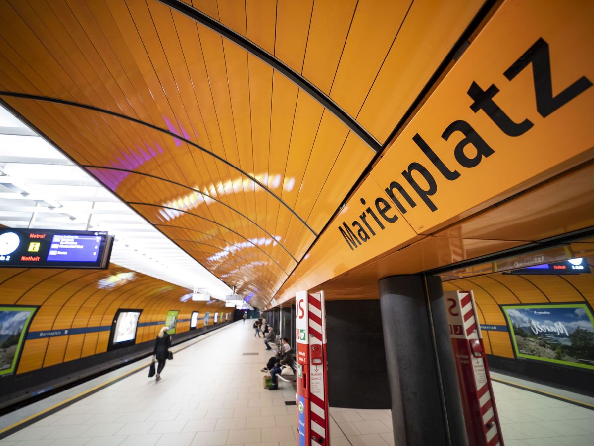 Foto: El metro de Múnich, casi vacío (EFE)