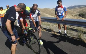Contador subió al cielo y Quintana bajó al infierno antes de abandonar la Vuelta