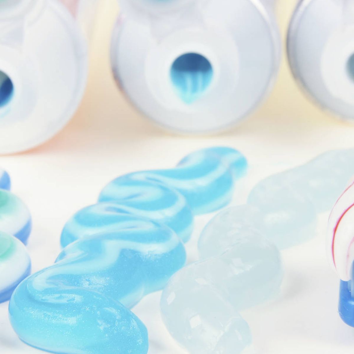 Equipo de juegos Intenso Perceptivo La pasta de dientes contiene ingredientes potencialmente tóxicos para la  salud
