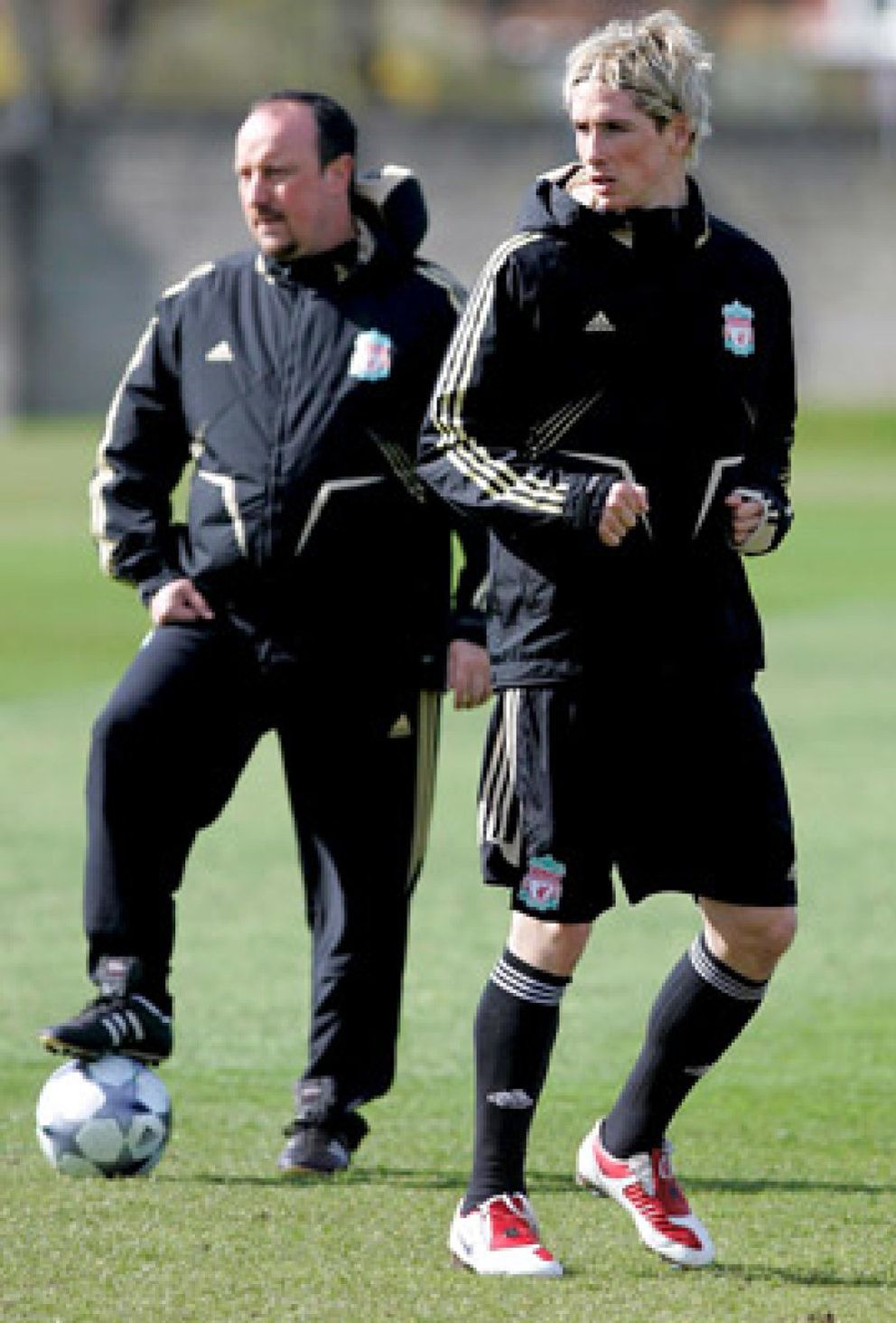 Foto: Benítez está dispuesto a dimitir si el Liverpool vende a Torres