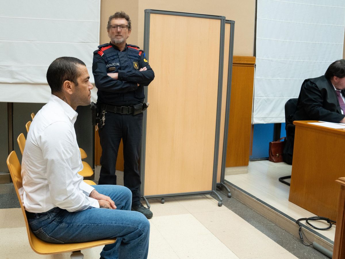 Foto: Dani Alves declarando en el juicio. (Europa Press/D. Zorrakino)