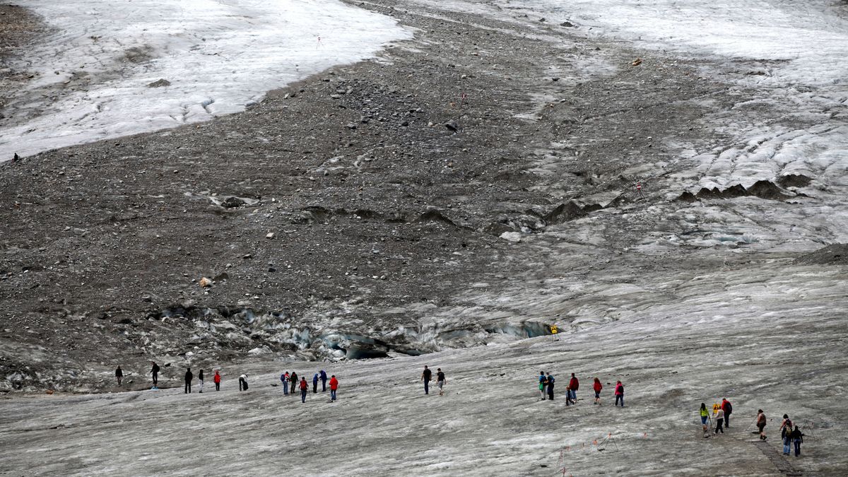 Encuentran el cadáver de un hombre que desapareció en un glaciar de los Alpes hace 22 años