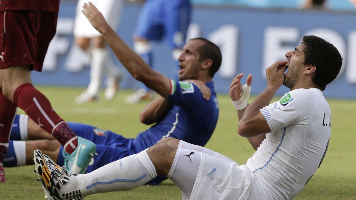 La FIFA confirma los ocho partidos de sanción pendientes a Luis Suárez