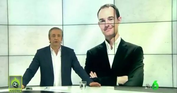 Foto: El presentador Josep Pedrerol se despide de Mariano Sancha.