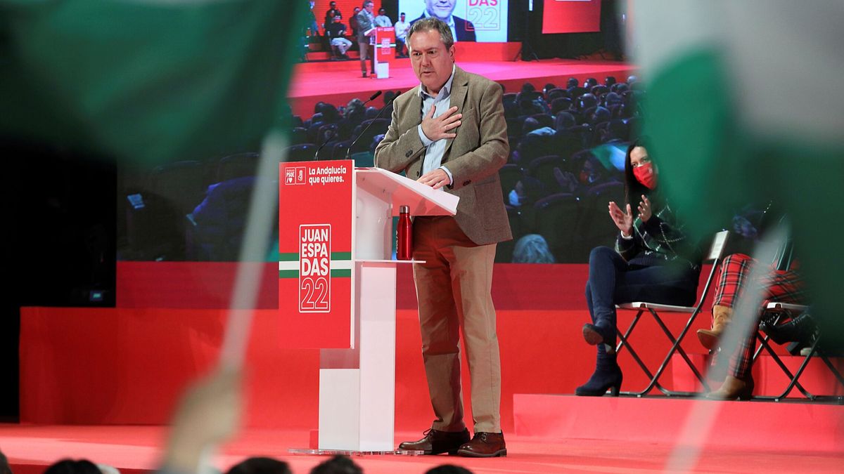 Mucha carretera y TikTok: la estrategia del PSOE andaluz para dar a conocer a su candidato