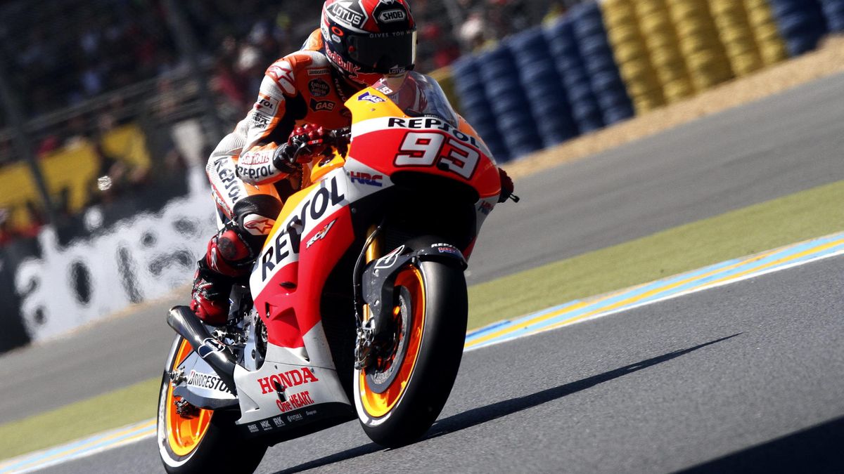 Marc Márquez sigue su monopolio en MotoGP tras remontar diez posiciones