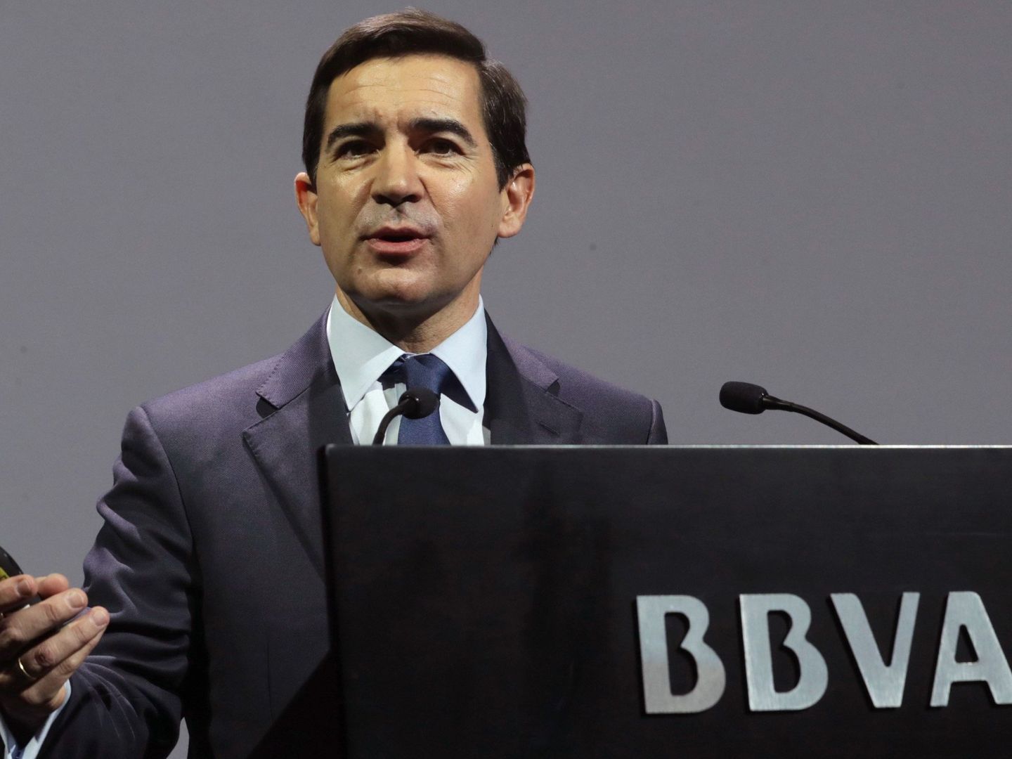 El actual consejero delegado del BBVA, Carlos Torres, que sucederá a partir del 1 de enero de 2019 a Francisco González como presidente de la entidad. (EFE)