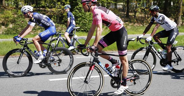 Foto: Dumoulin, de rosa en el último Giro de Italia. (EFE)