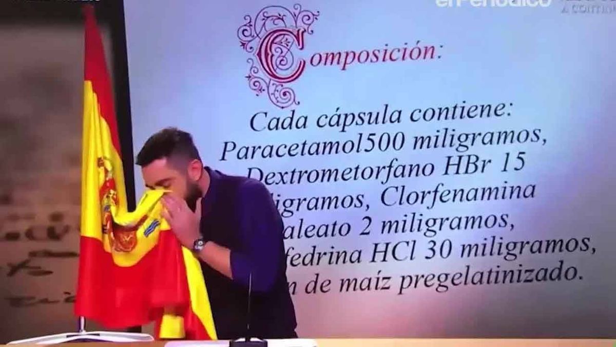 Dani Mateo se sincera sobre el sketch de 'El Intermedio' en el que se sonaba los mocos con la bandera de España