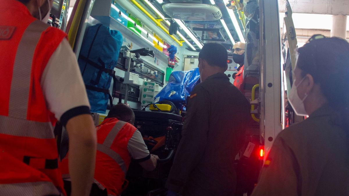 Un turista de 19 años, grave tras precipitarse desde el cuarto piso de un hotel en Palma