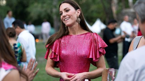 Kate Middleton conquista en Belice: su refrescante vestido de gala rosa y un clutch especial