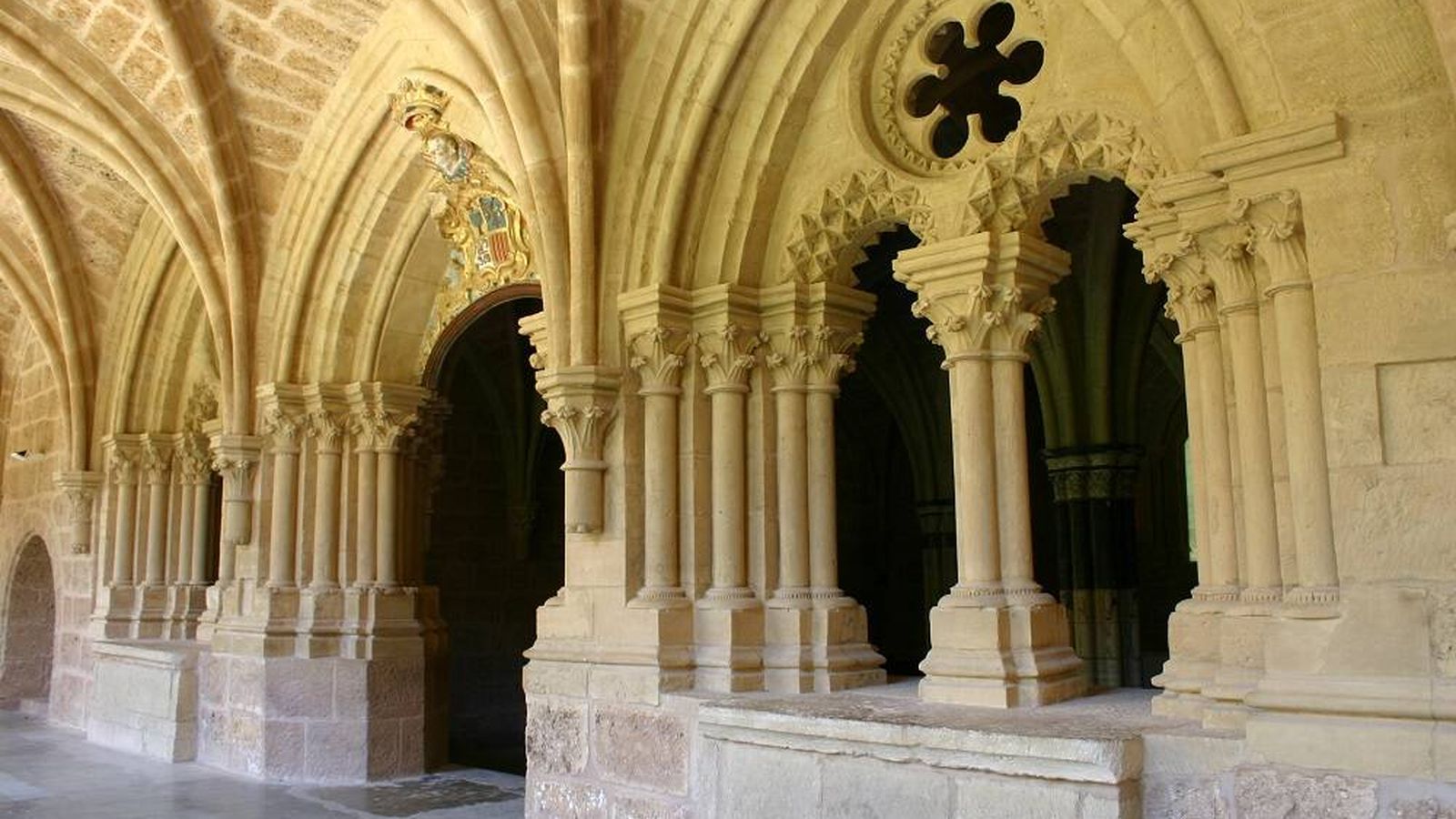 A juicio un padre y un abuelo por secuestrar a un bebé en el Monasterio de Piedra (Zaragoza)